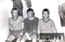 Žáci TJ Náchod 1987 - zleva Jaroš, brankář Bohuška a Miroslav Vodehnal