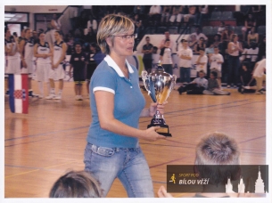 Romana Ptáčková v roce 2007 - reprezentační trenérka na turnaji ve Francii- U18